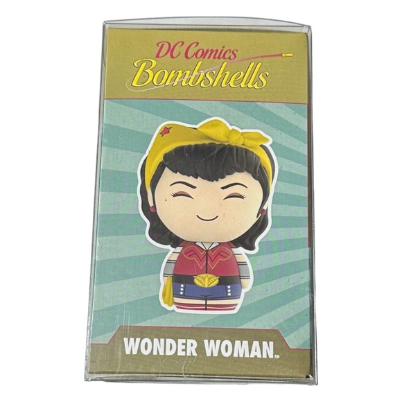 Funko Dorbz DC Comics Bombshells Wonder Woman #414 Vinyl CHASE - Picture 3 of 4